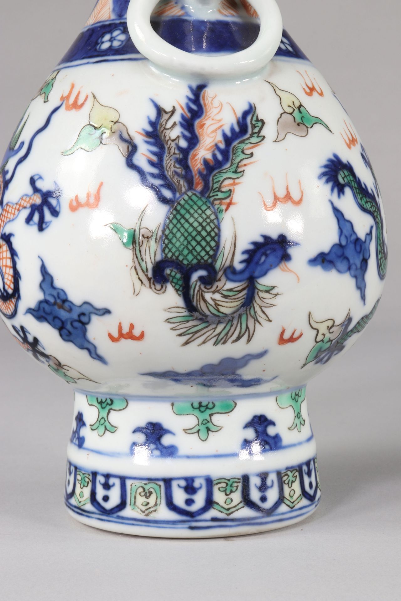 Doucai Dragon and Wanli phoenix vase - Image 12 of 12