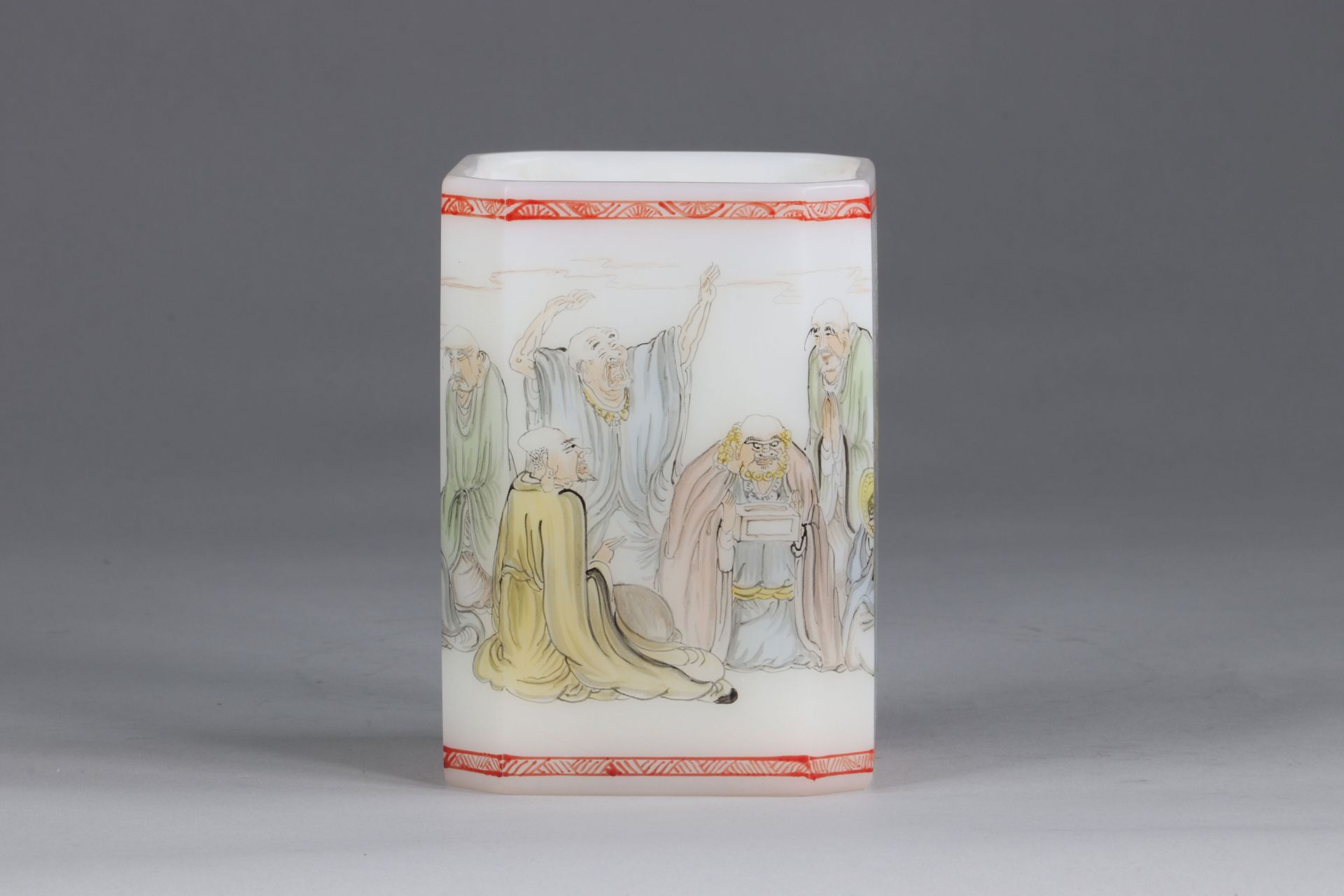 China square brush pot, in Beijing glass, with Famille Rose enamels, Qianlong - Image 3 of 8