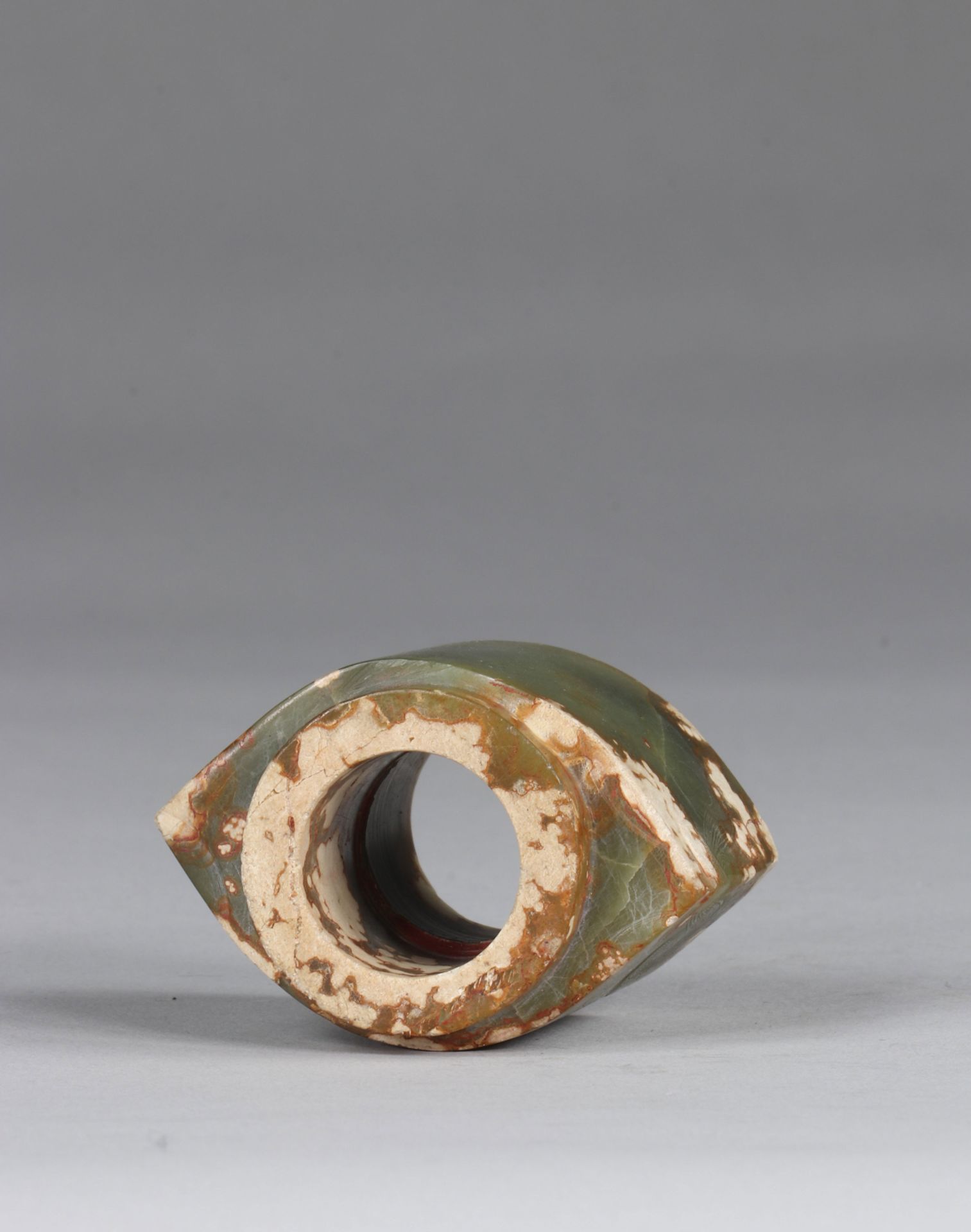 China single stage bacon stone Cong glasses, with traces of cinnabar Tao Tie masks - Image 5 of 5