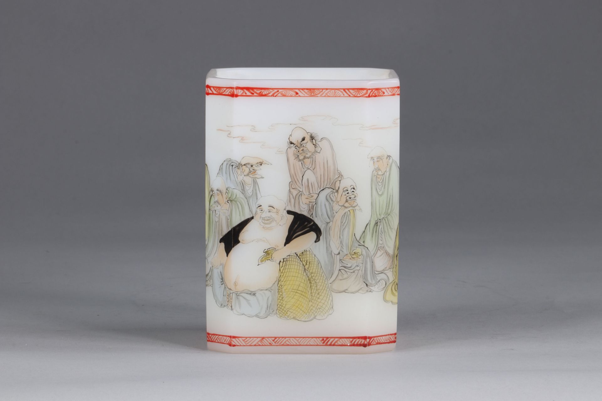 China square brush pot, in Beijing glass, with Famille Rose enamels, Qianlong - Image 2 of 8