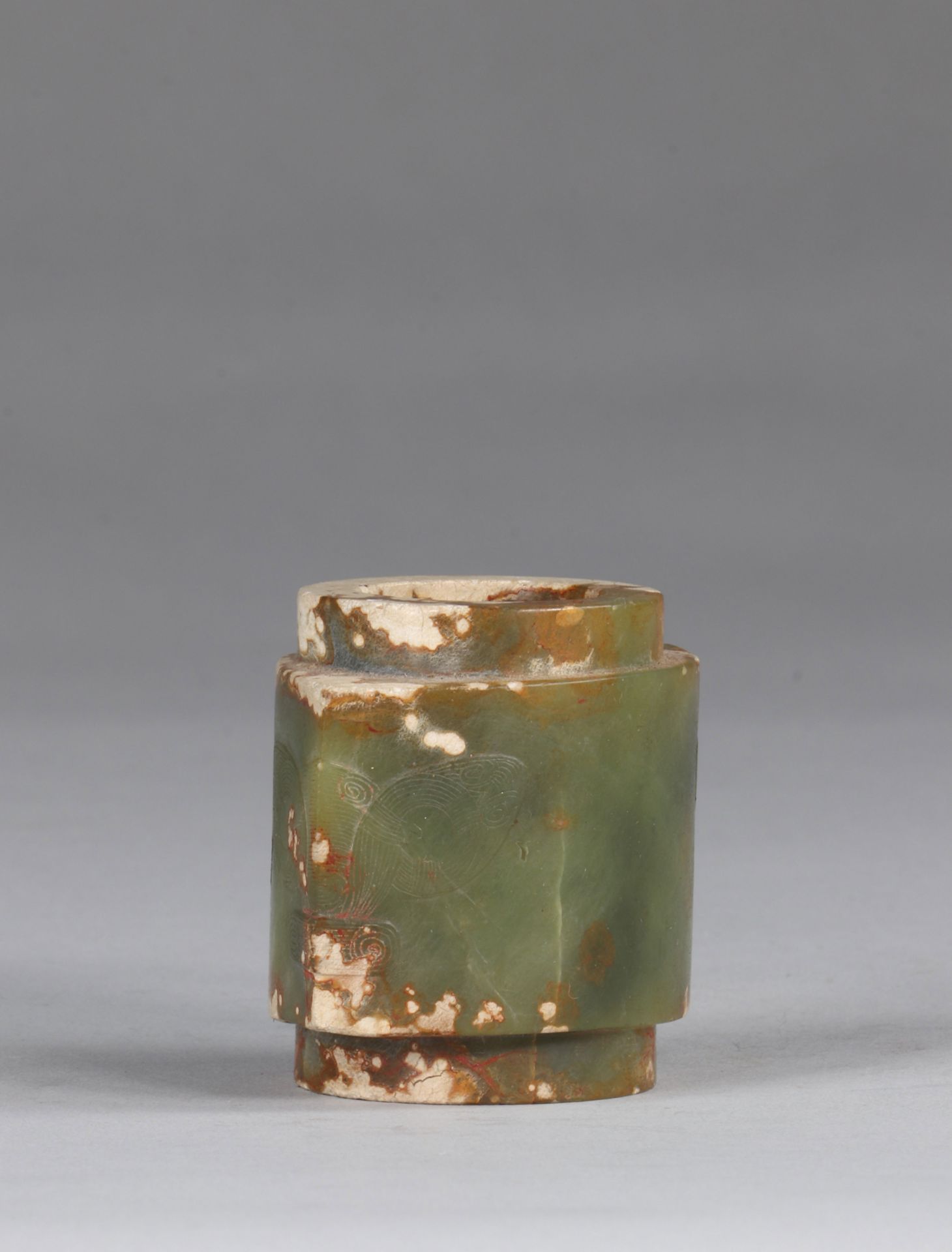 China single stage bacon stone Cong glasses, with traces of cinnabar Tao Tie masks - Image 2 of 5