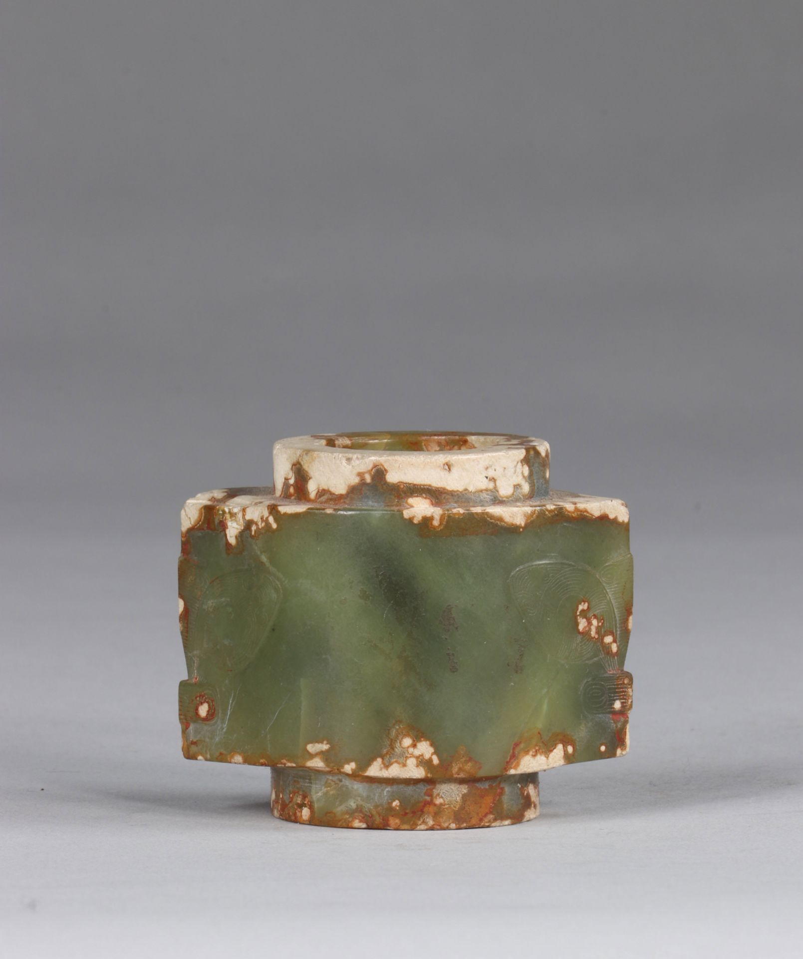 China single stage bacon stone Cong glasses, with traces of cinnabar Tao Tie masks - Image 3 of 5