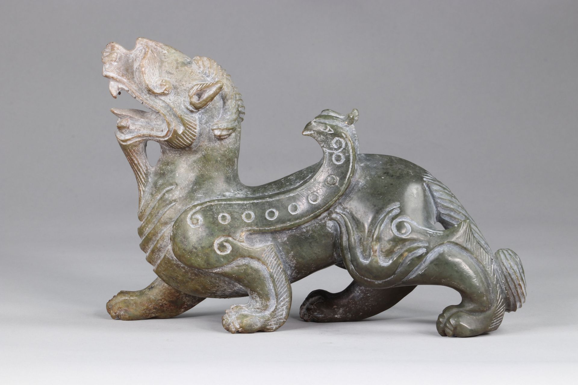 China A ferocious beast representing a couple with dragon and Phoenix archaic work - Image 5 of 6