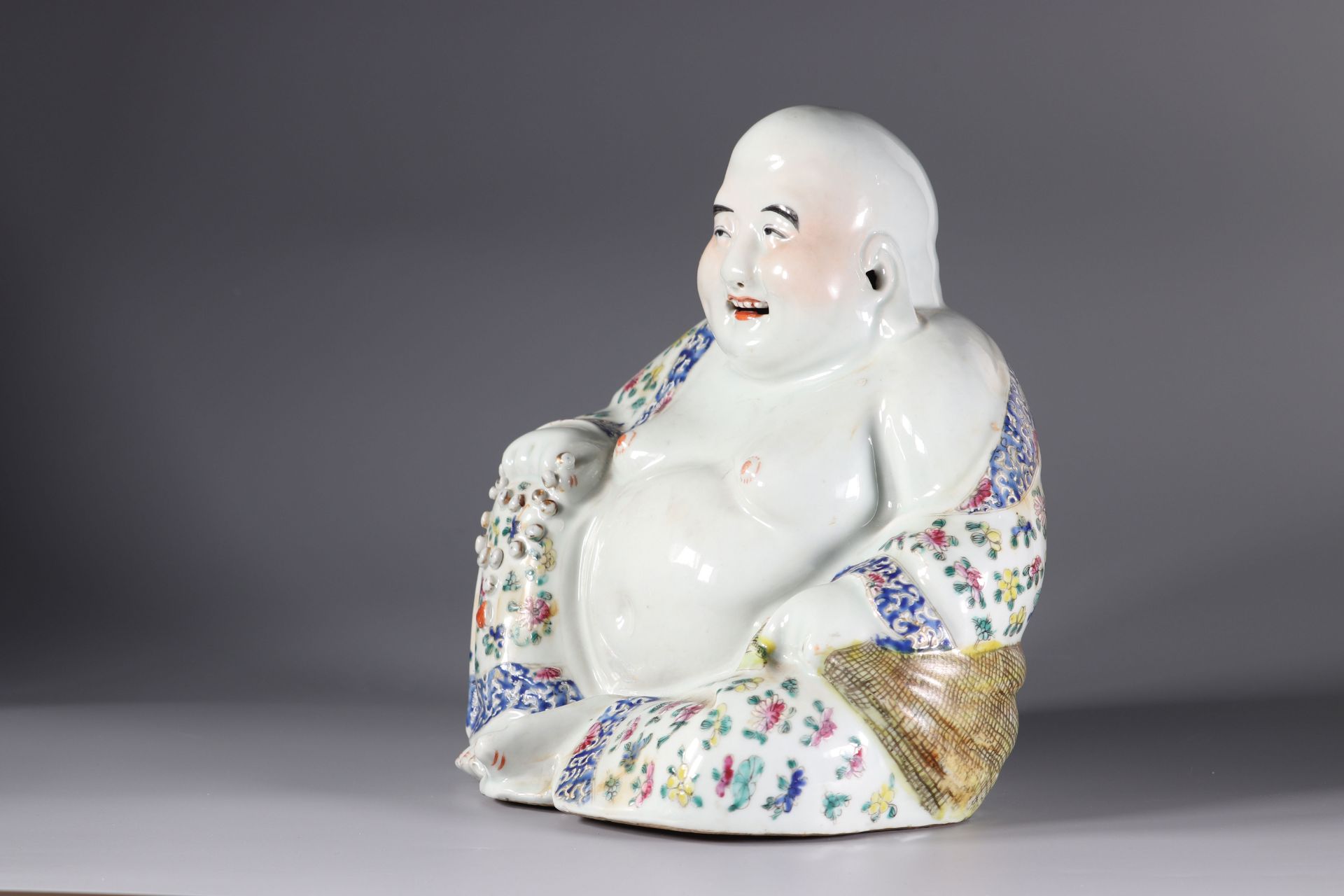China famille rose porcelain buddha mark under the piece - Bild 4 aus 5