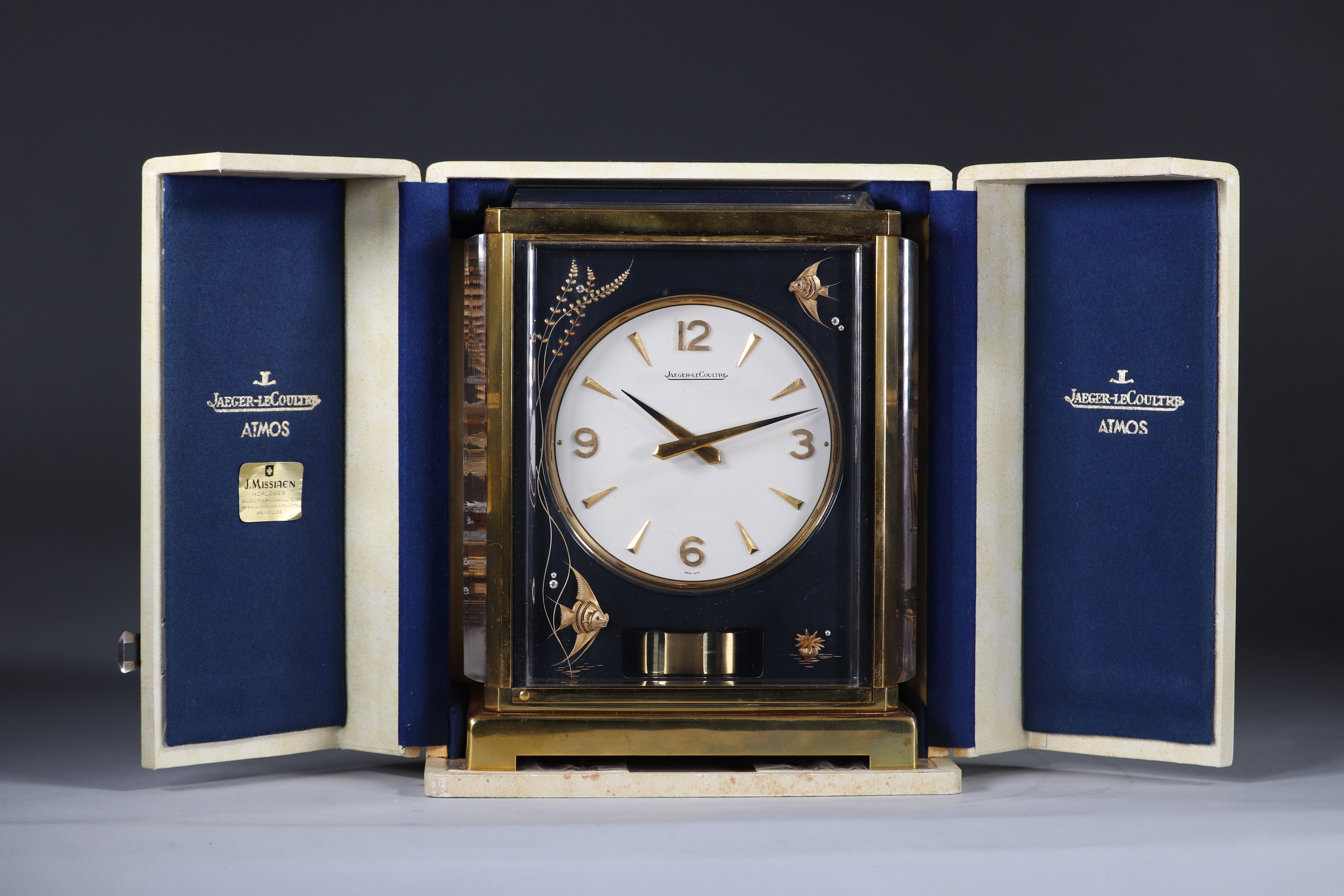 Atmos de Jaeger Lecoultre model Marina with box