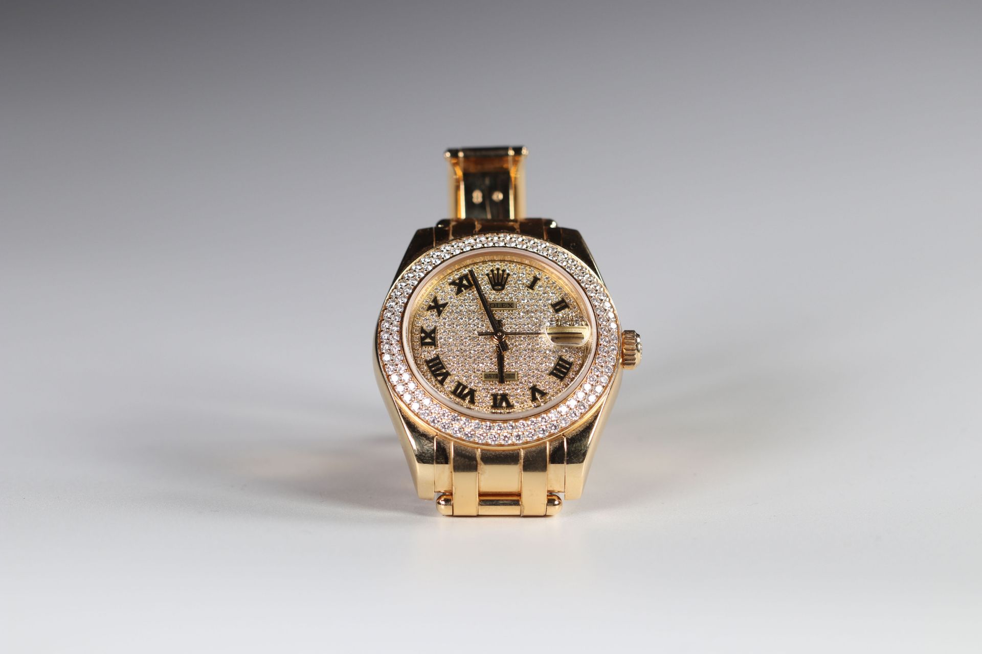 ROLEX Lady DateJust Magnificent ROLEX lady's watch, case and bracelet all 18K yellow gold, bezel set - Image 3 of 8