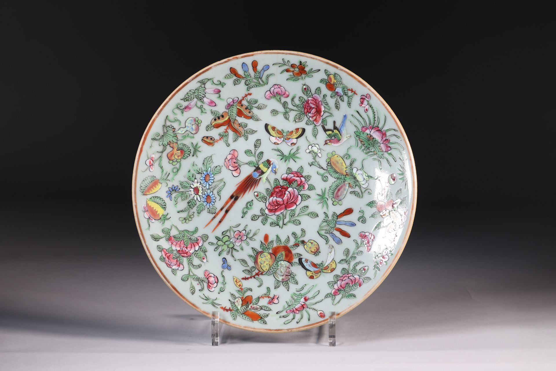China Canton Porcelain Plate 19th