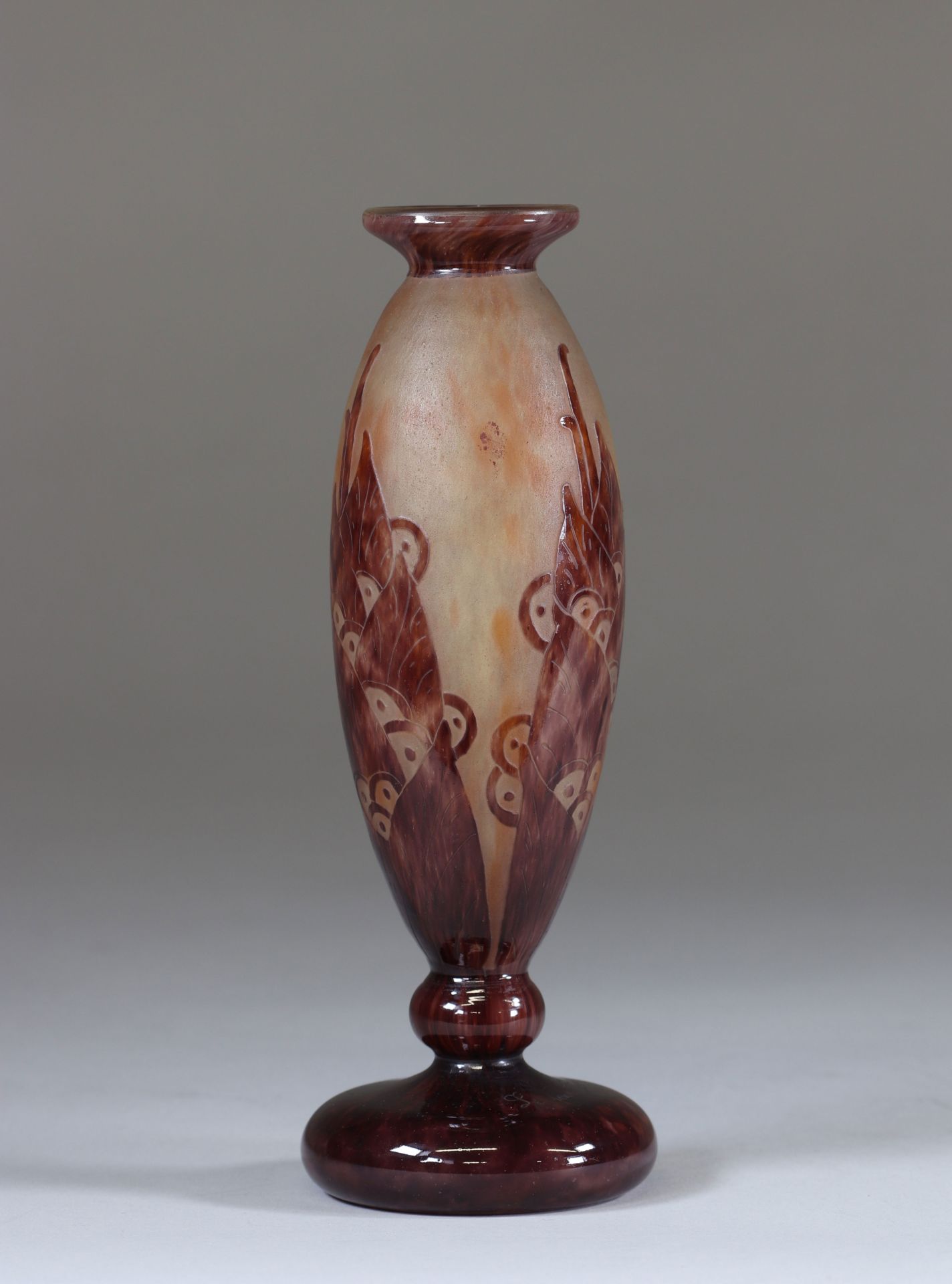 French glass acid cleared vase - Image 3 of 5