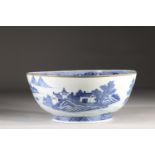 China large blue white porcelain bowl decorated with century landscapes - 19th