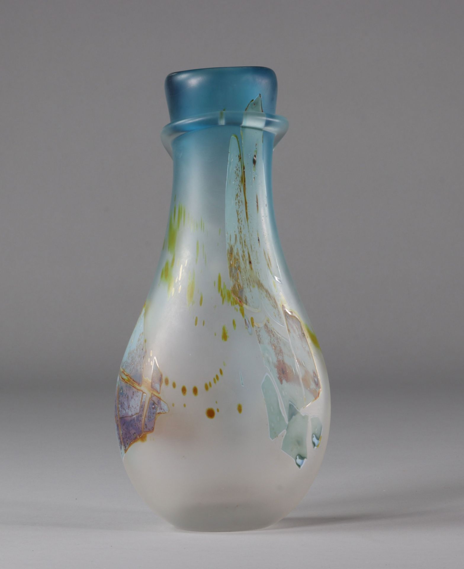 Louis Leloup crystal vase - Image 2 of 3