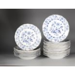 Meissen imposing service consisting of 79 pieces - Blanc Bleu decors