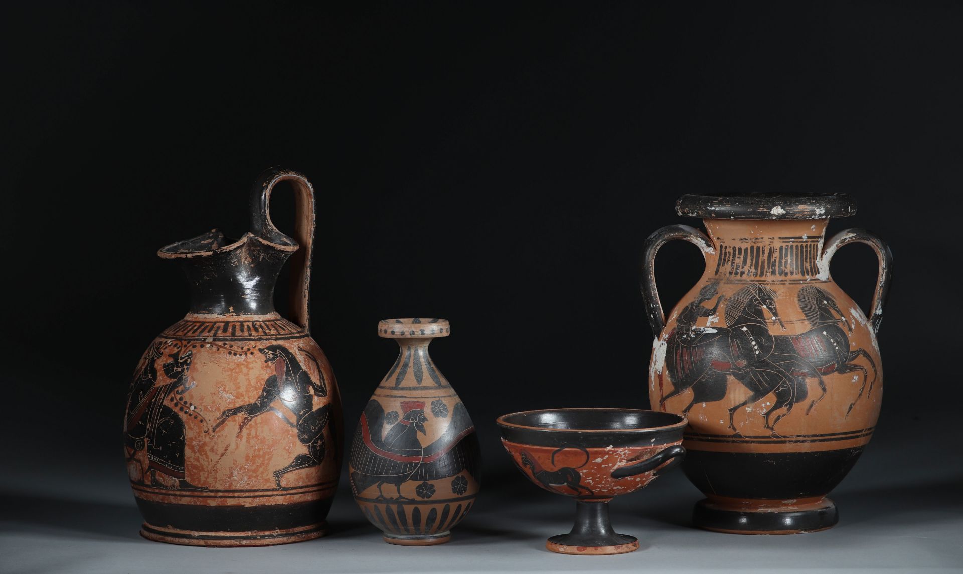 Lot of 4 Greek vases "old style" - Image 2 of 3
