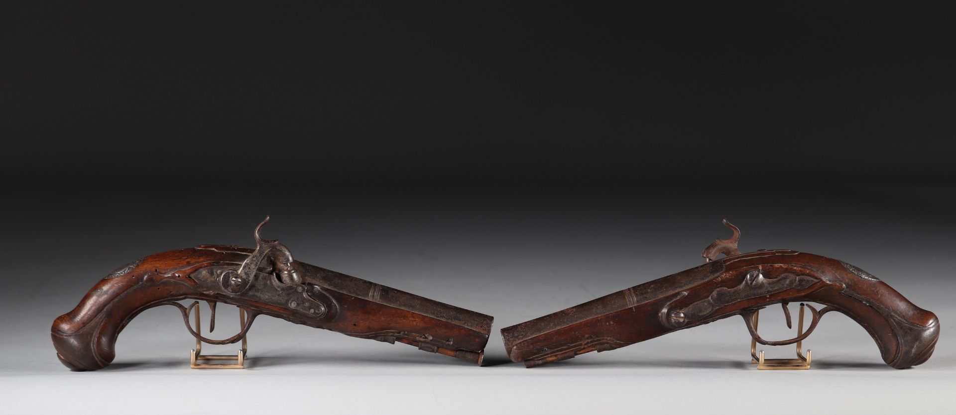 Pair of hammer guns, early 19th C.