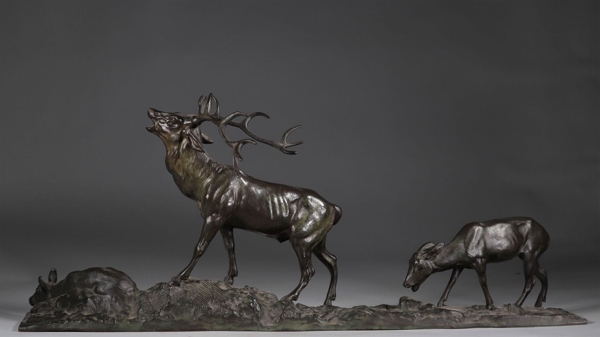 Imposing bronze "the stag and the hinds" signed Mene - Bild 3 aus 5