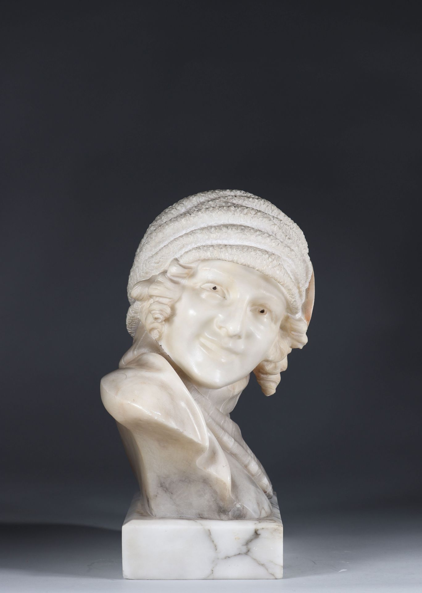Bust of a young woman in Art Deco alabaster sign - Image 3 of 4