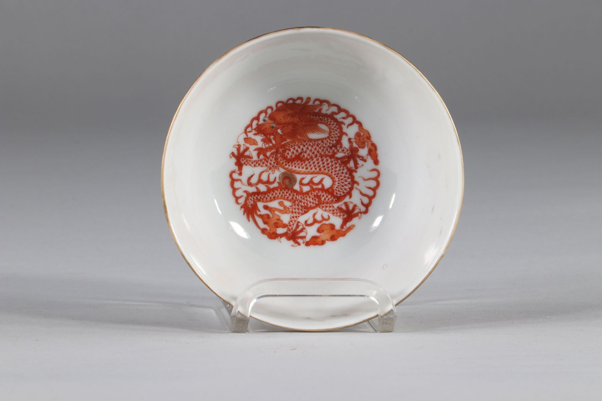 Porcelain bowl decorated with dragons, Guangxhu brand, China early twentieth. - Bild 3 aus 4
