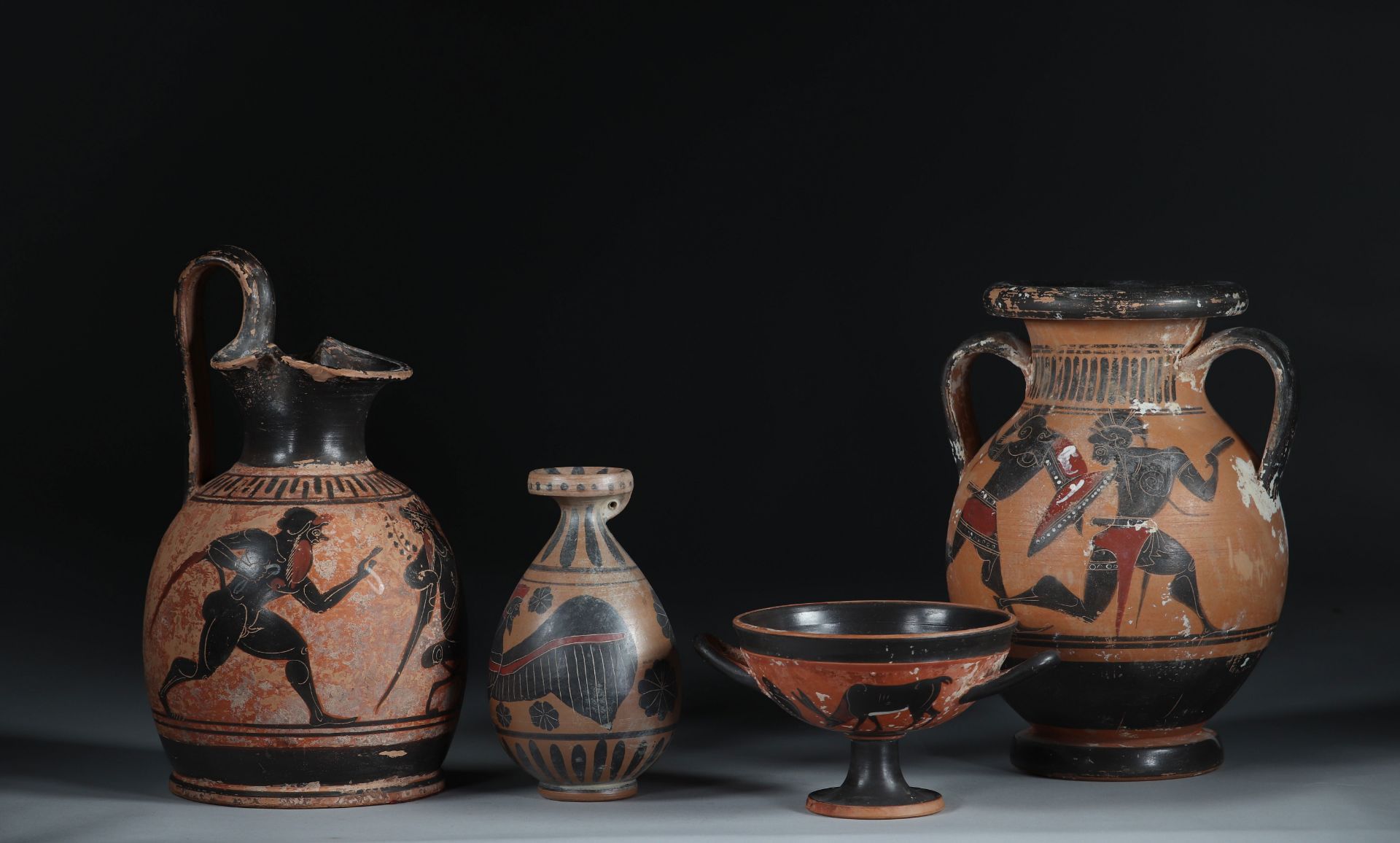 Lot of 4 Greek vases "old style"