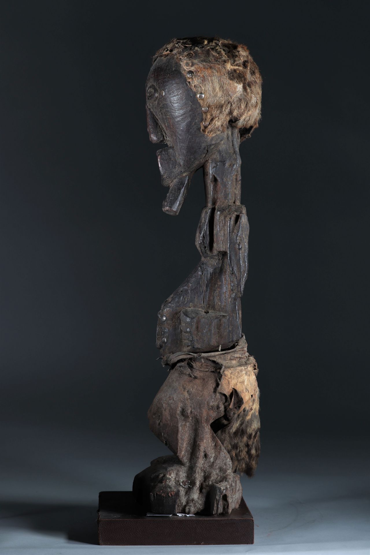 Large Songye ancestor statue early 20th century - Image 5 of 6