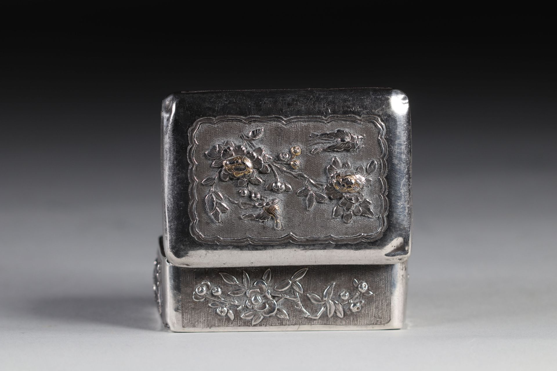 Small silver box, China around 1900, hallmarks. - Image 4 of 5