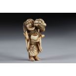 Netsuke / Okimono carved - Gama-Sennin carrying a dragon. Japan Meiji 19th century