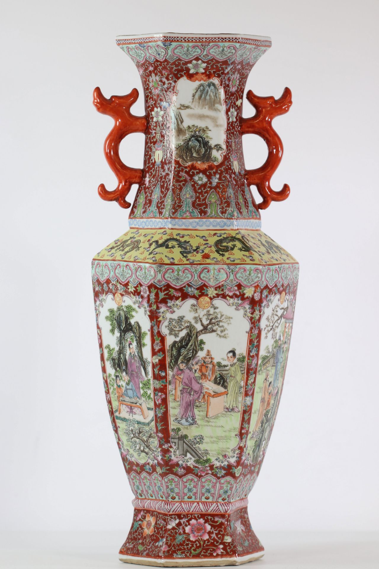 China porcelain vase decorated with characters from the republic period