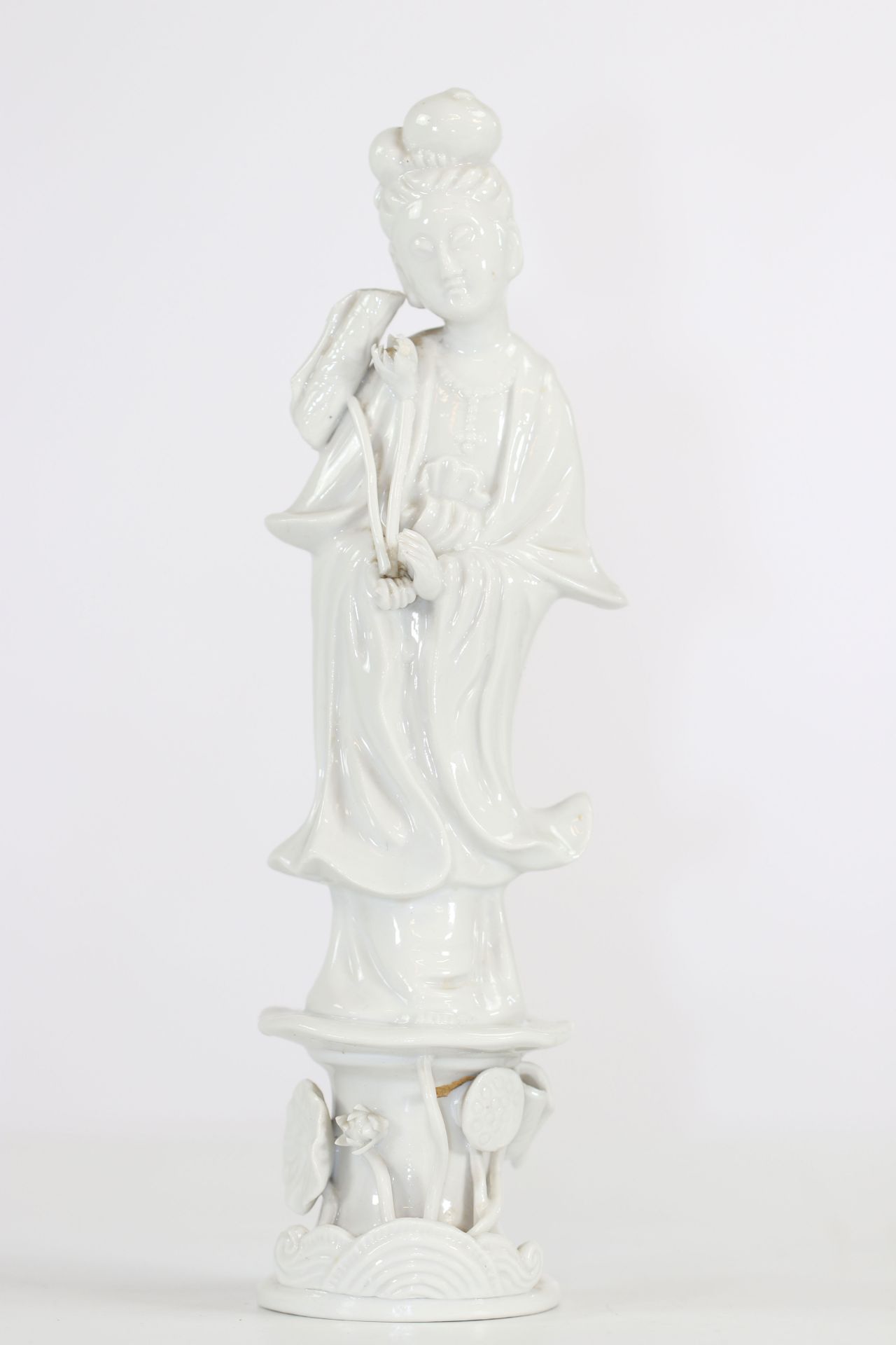 White Chinese statue - circa 1900 - finger missing - China