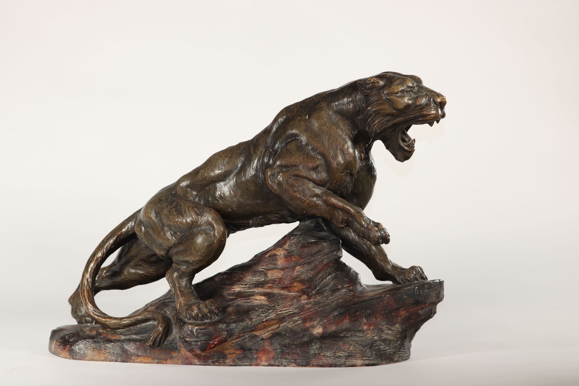 A Fagotto terracotta sculpture"The lioness"