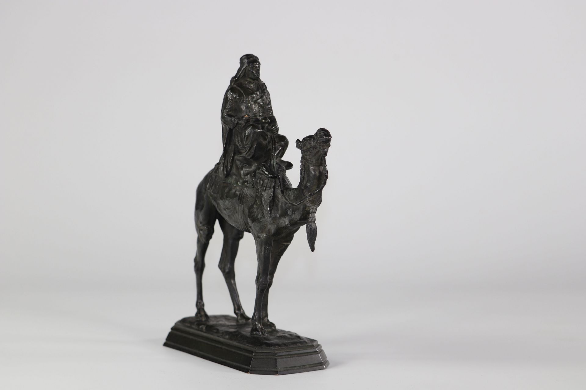 Barye orientalist sculpture of a camel driver - Image 4 of 5