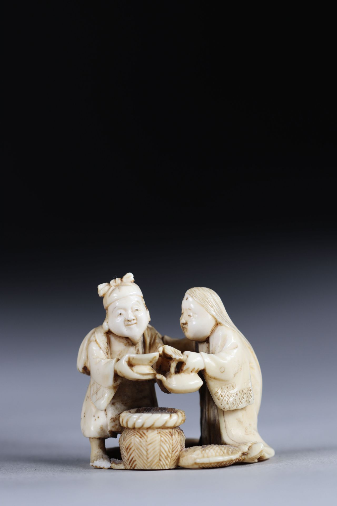 Netsuke / Okimono carved - two figures. Japan 2nd Meiji 19th