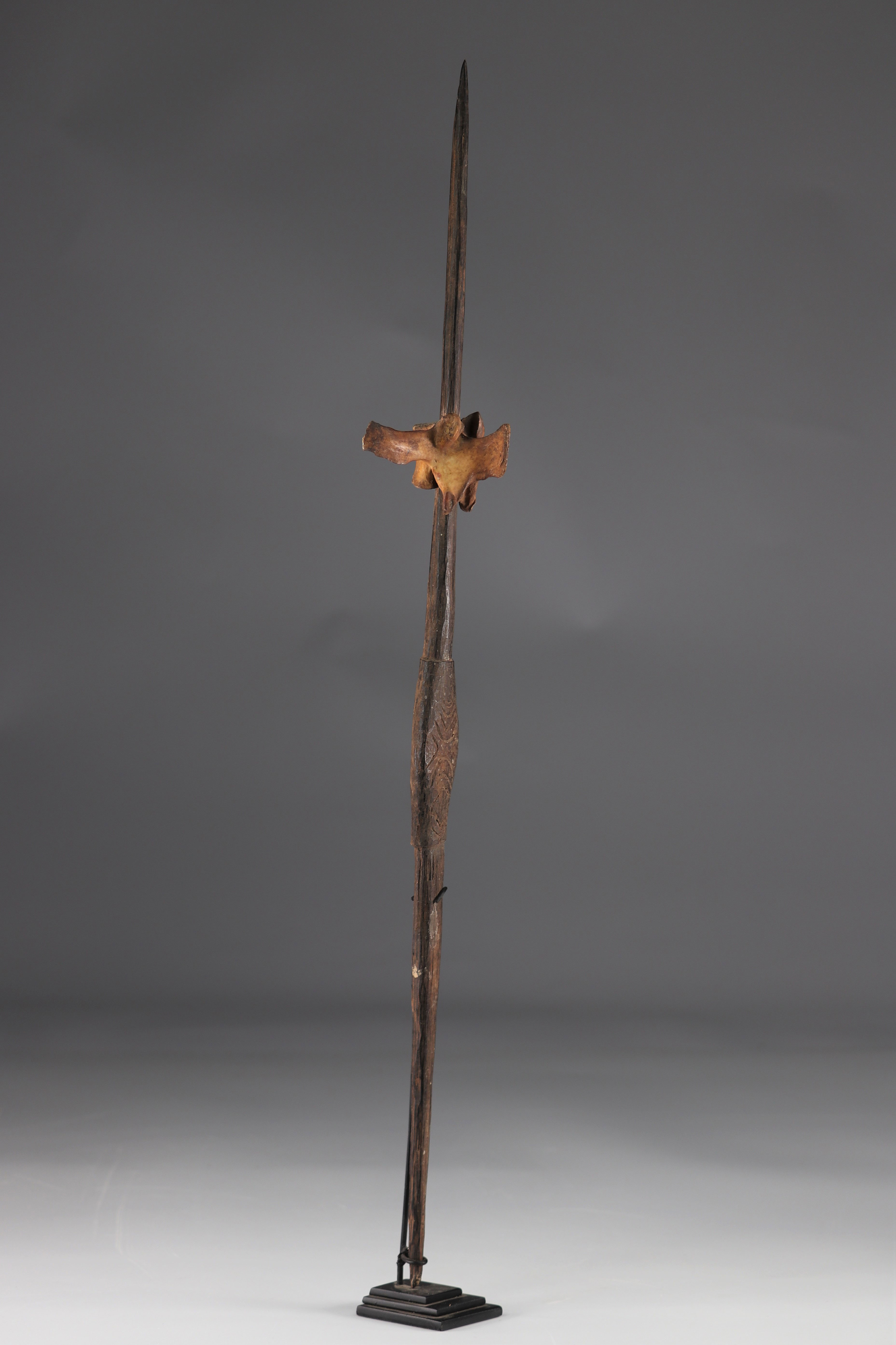 Sepik ritual object wood and vertebra - Image 2 of 3