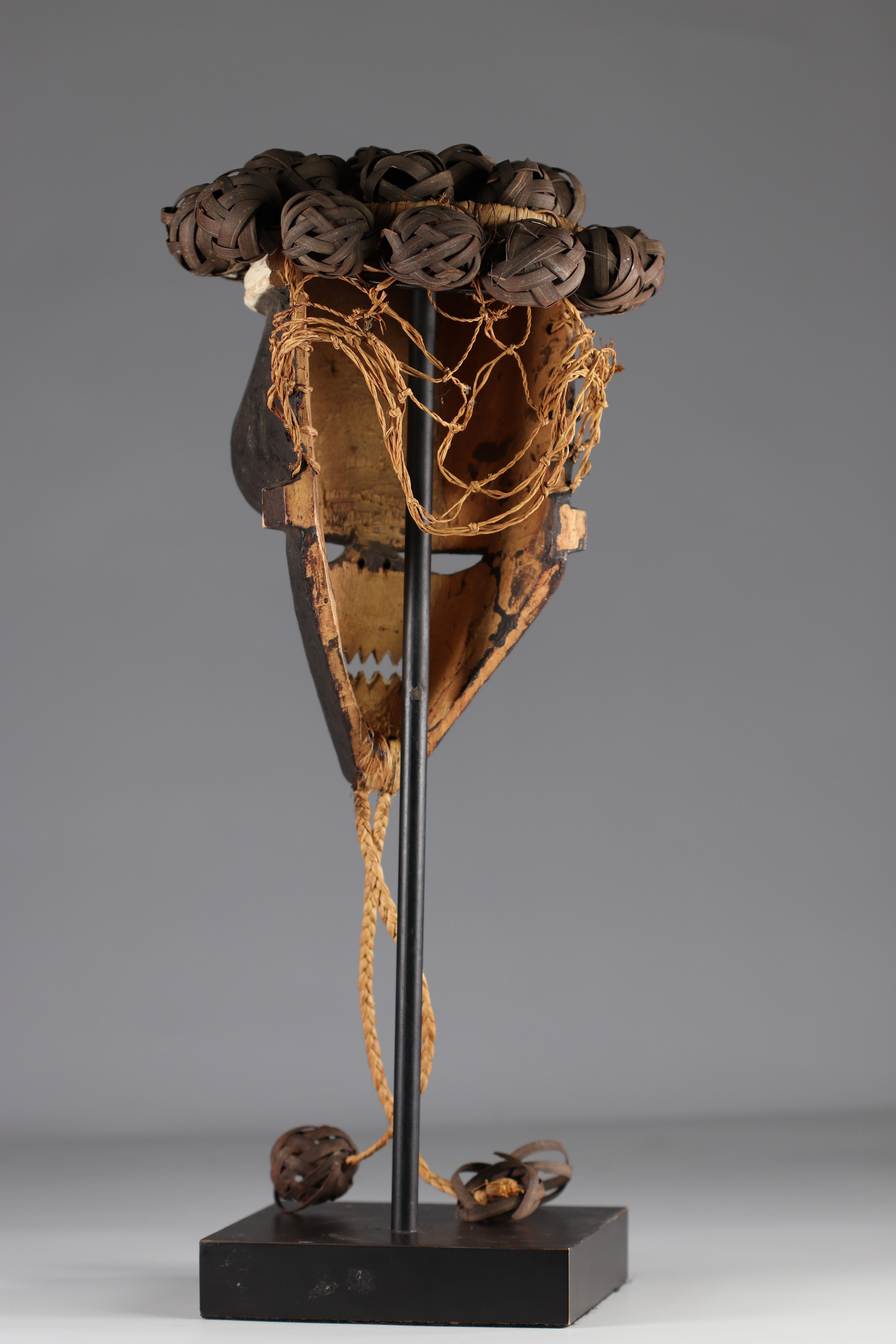 Salampas- RDC- wood mask, colonial collection - Image 5 of 5