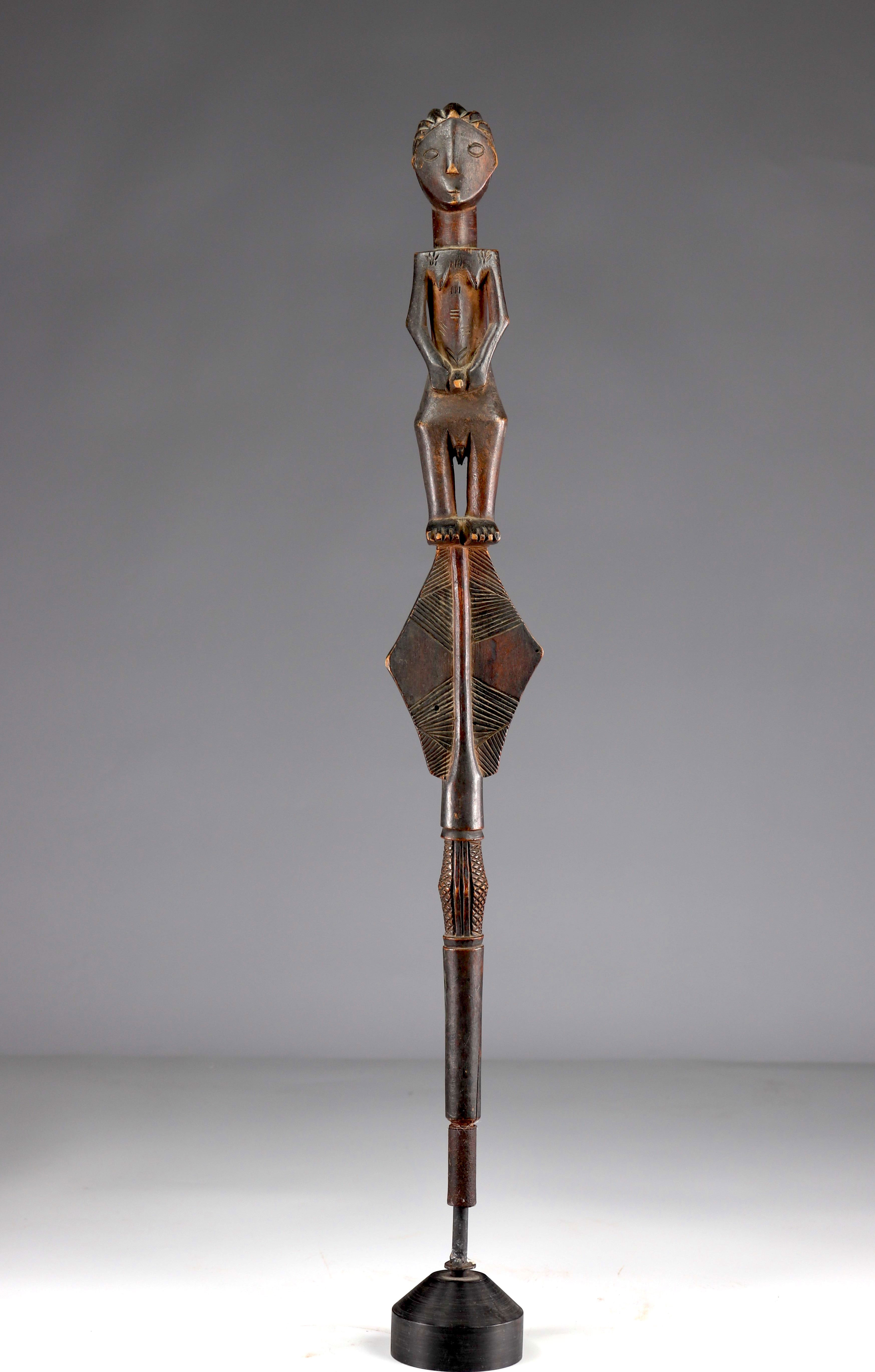 Beautiful and elegant Luba scepter top - beautiful original patina - private collection Belgium