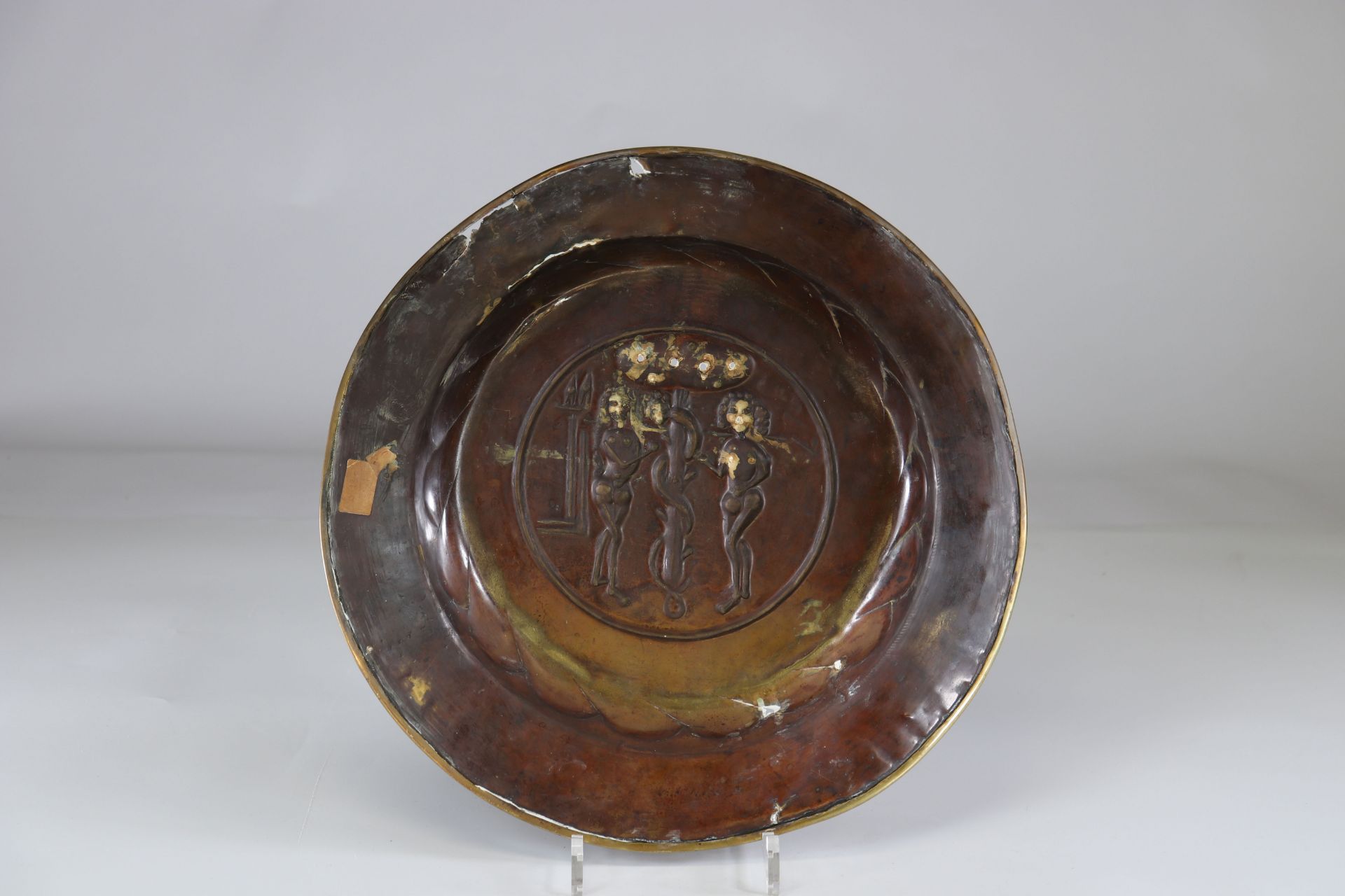 Offering dish decorated with Adam and Eve 17th Region: Germany Period: 17th - Image 2 of 2