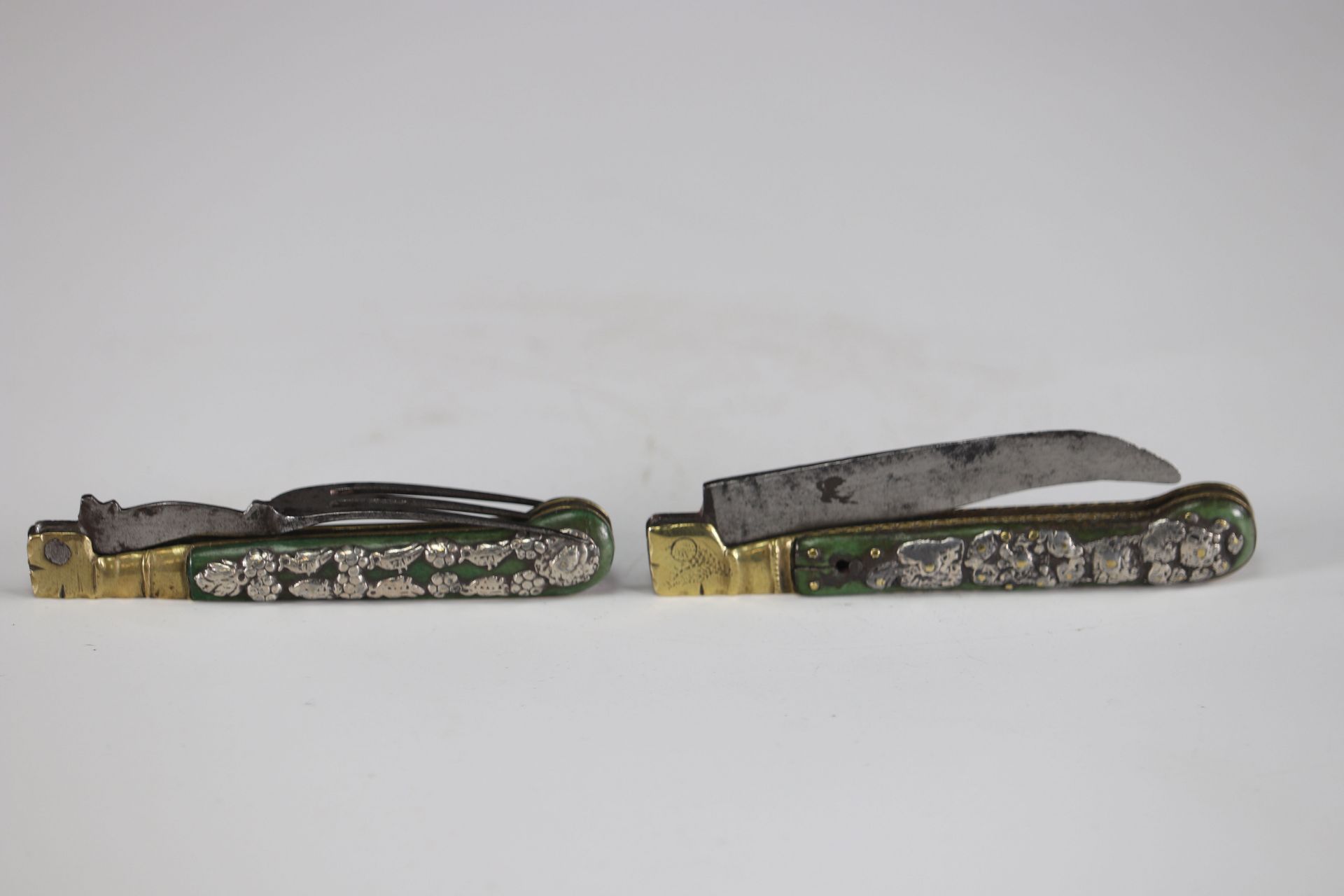 Pair of richly decorated 17th century cutlery - Image 2 of 4