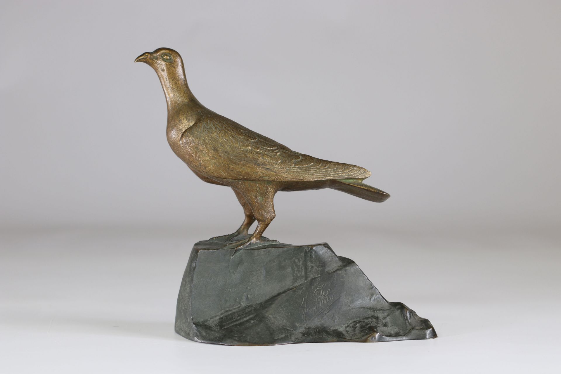 Bronze pigeon 1900 signature