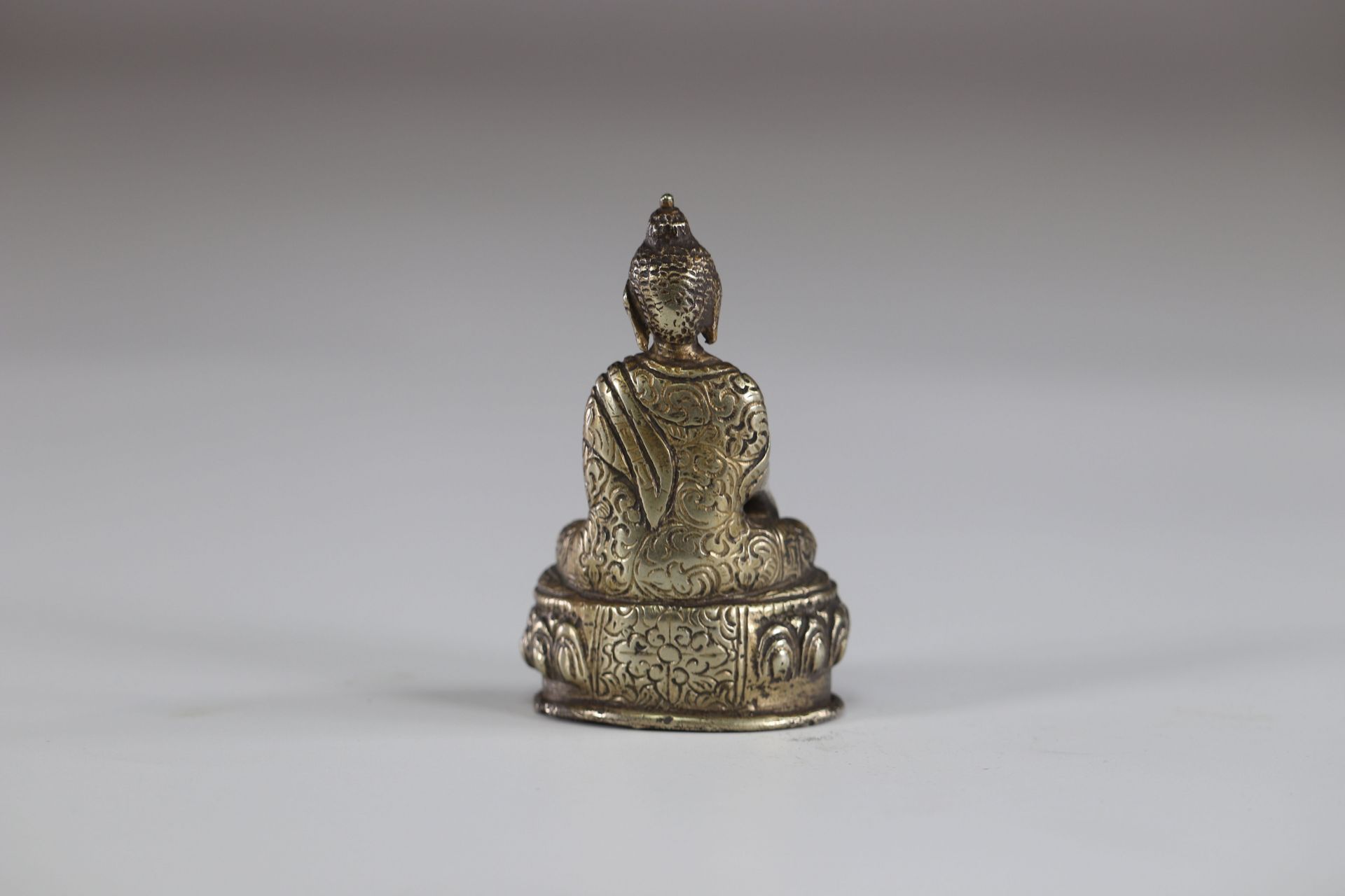 Asia buddha in gilded bronze - Image 2 of 2