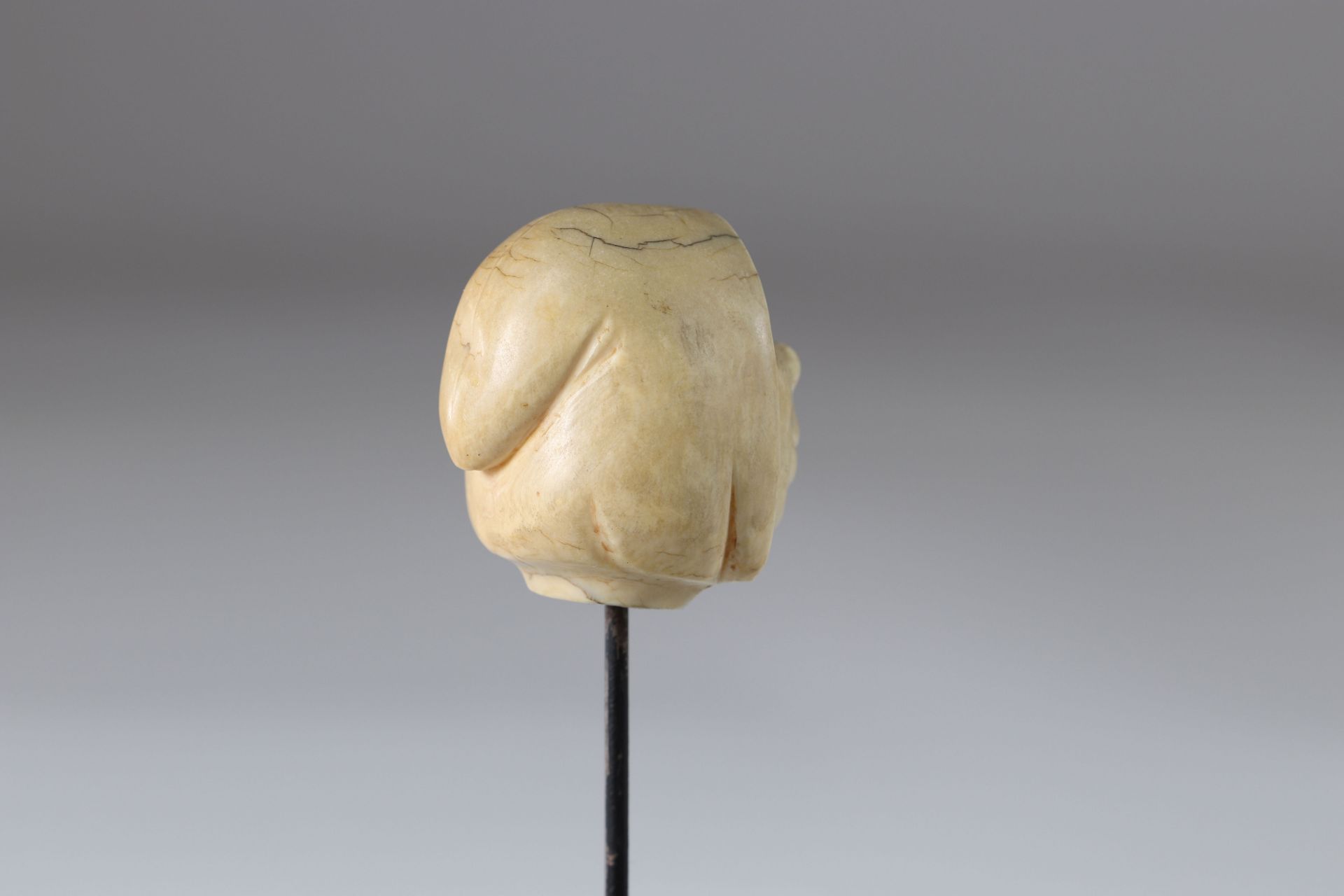 Cane knob carved with a monk's head - Bild 3 aus 3