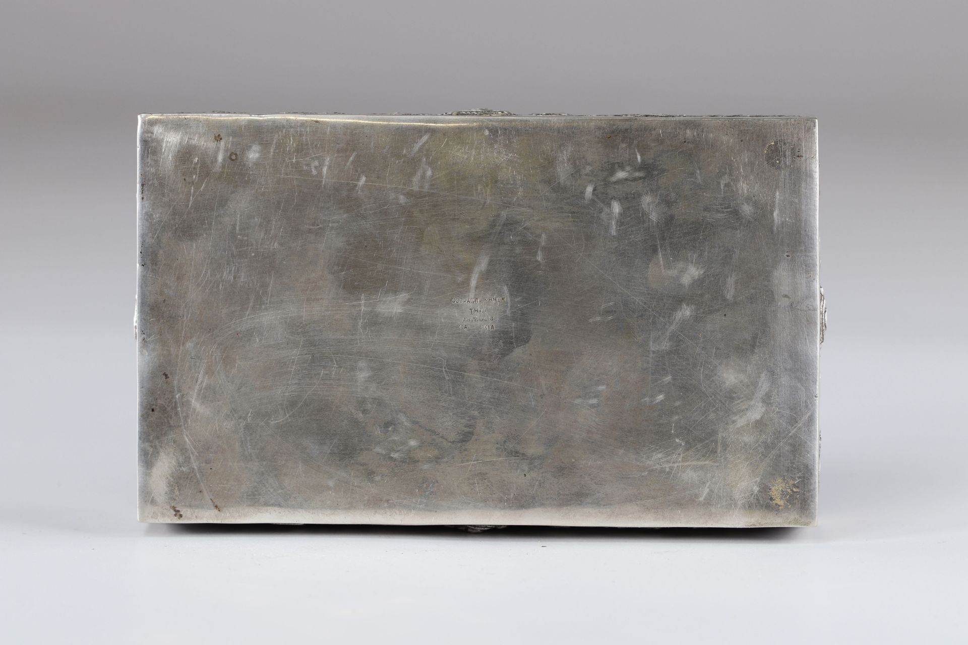 North China Thailand finely chiseled silver box early 20th century - Image 3 of 3