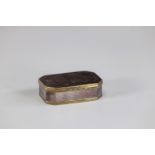 Asian decor snuff box from Canton China 19th