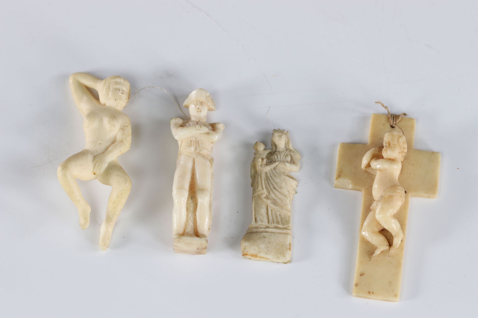 Lot of 4 Napoleon ivory sculptures, erotic and religious 19th - Image 2 of 2
