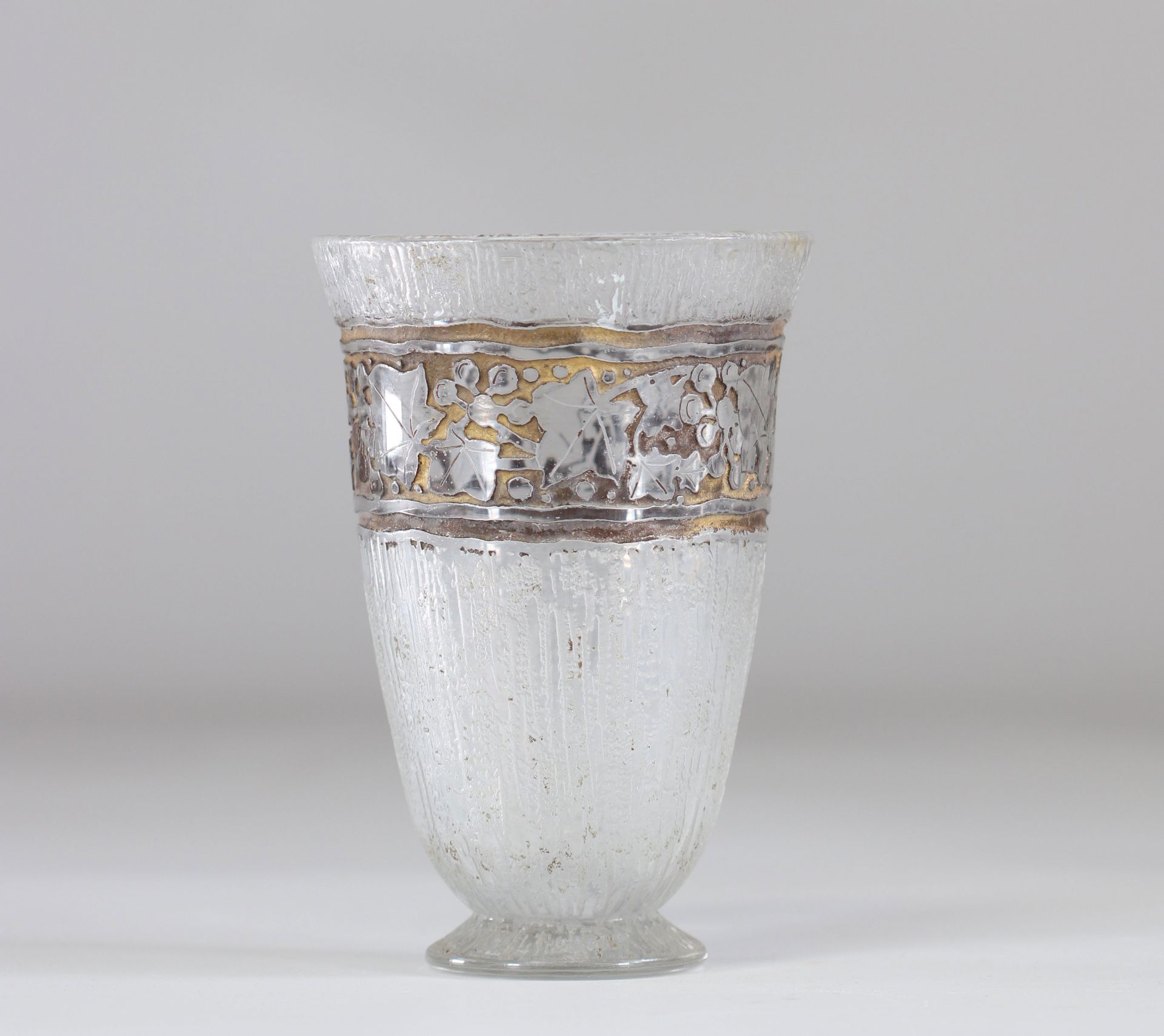 Daum Nancy frosted vase 1930 - Image 3 of 5