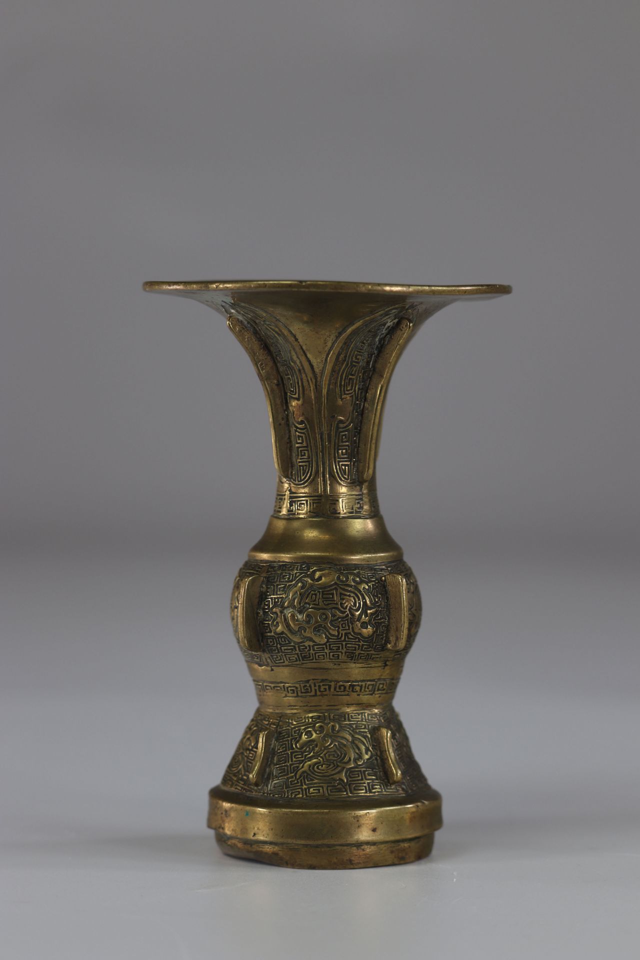 China archaic bronze vase