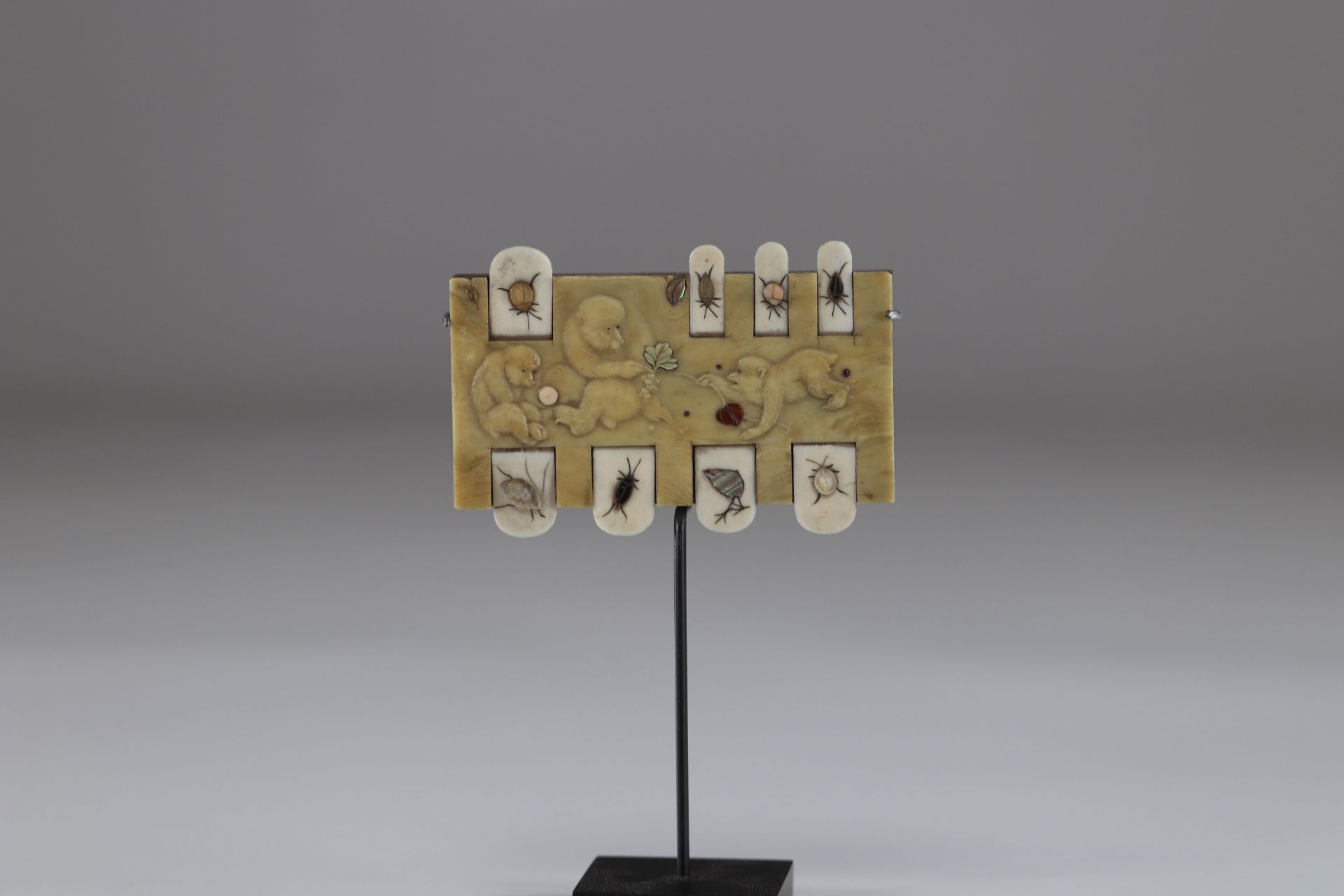 Japanese mother-of-pearl dot count and Meiji period inlays