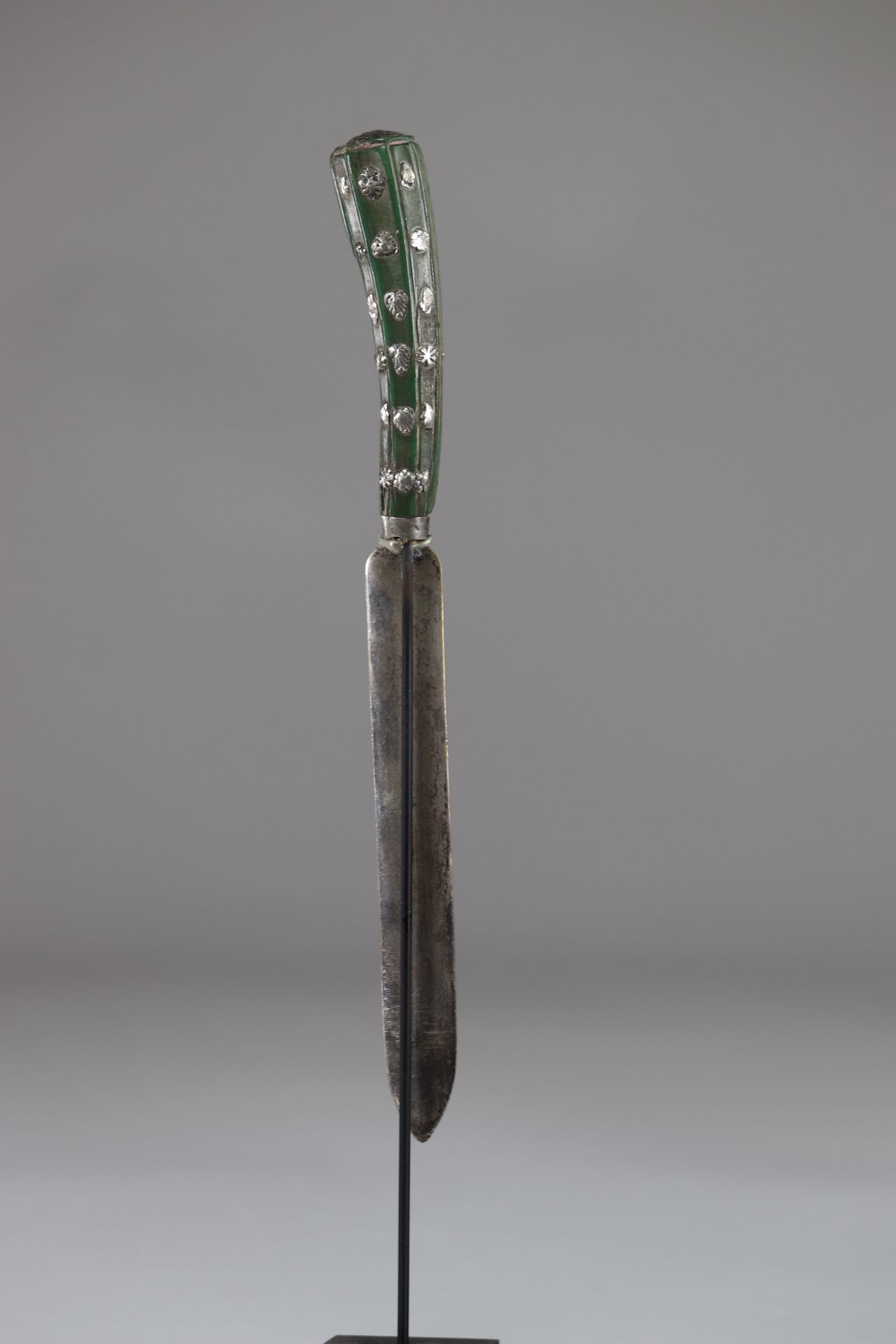 17th handle knife with inlays - Image 2 of 2