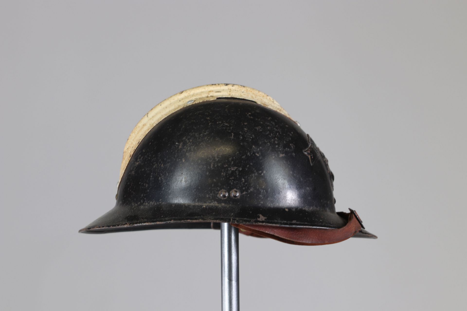 French WWII passive defense helmet - Image 2 of 5