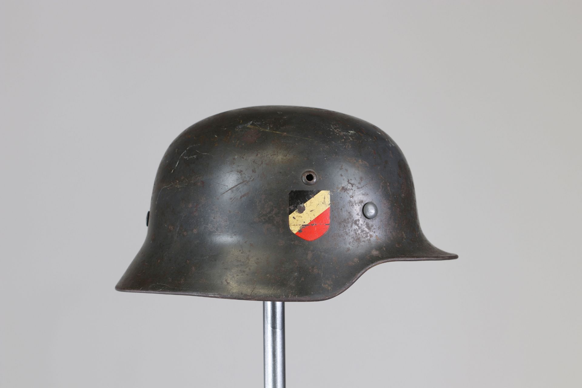 German WWII helmet - Bild 2 aus 5