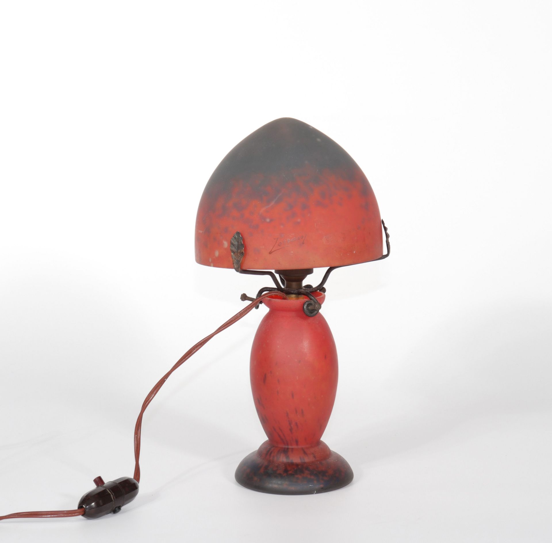 Loraine mushroom lamp