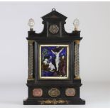 Reliquary frame enamel plaque columns and rosasses in rock crystal 17th
