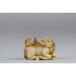 JAPAN - MEIJI period (1868 - 1912) Netsuke horse and foals Provenance: Collection of Henry-Louis Vui