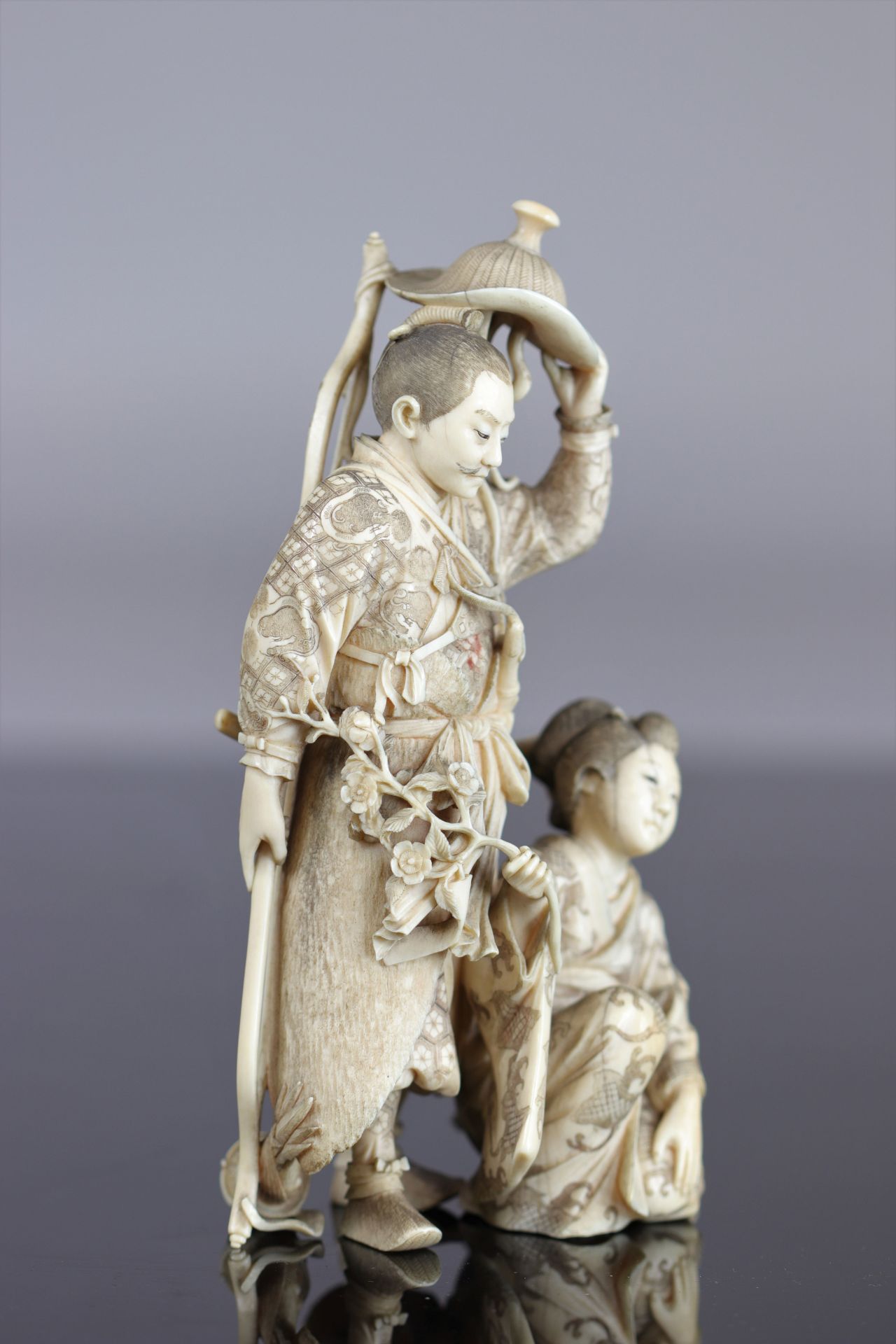Japan imposing Okimono carved of a warrior and a young woman 19th - Image 2 of 6